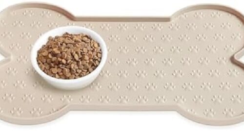 What is the best material for a pet food mat